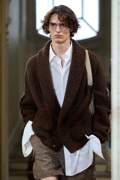 Look 182